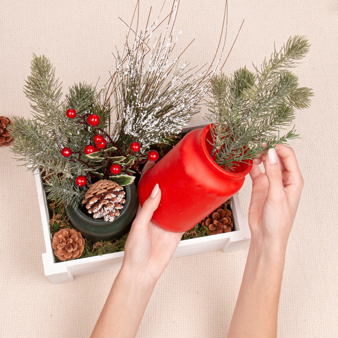 Triunfa estas navidades reutilizando los botes de Marcilla Soluble Crème Express para crear tu propio centro de mesa 